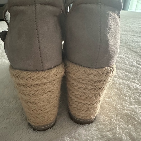 Universal Thread Caroline Espadrille Wedge - Picture 3 of 6